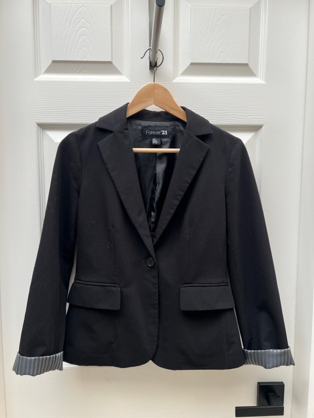 Forever 21 Black Women's Single-Button Blazer